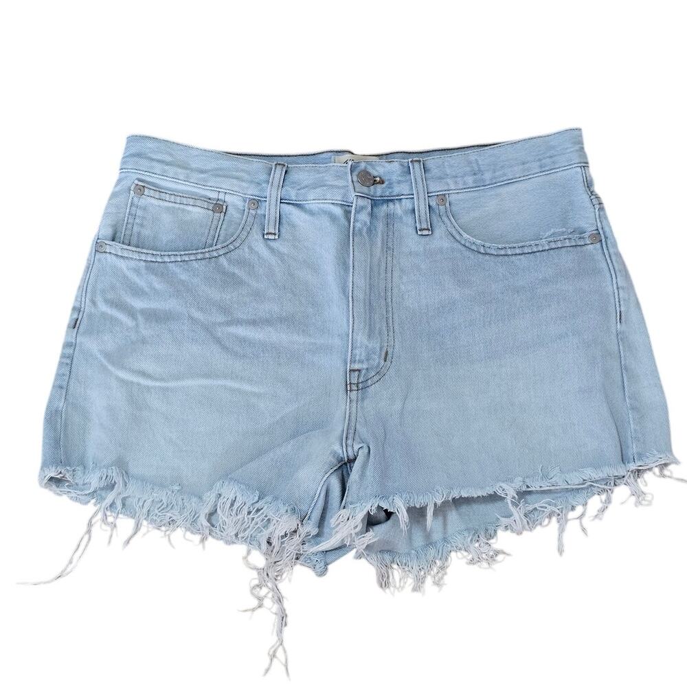 Madewell Light Wash Relaxed Denim Shorts Distressed Raw Hem Size 30